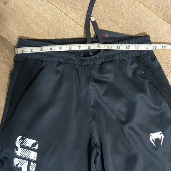 UFC VENUM AUTHENTIC FIGHT NIGHT MEN’S WALKOUT PANTS BLACK Size M NWT